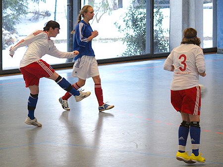 Claudia Teixeira Pinto zieht ab und trifft zum 2:0