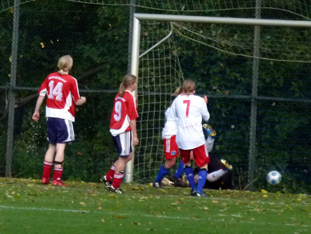 Endlich das 1:0 durch Kathrin Miotke, Vorarbeit Paula Ziselsberger