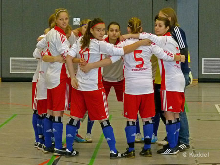2010 12 19 - HSV1B Turnier TuRa Meldorf - 01 Ups, da fehlt doch noch jemand...