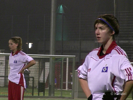 2011 02 10 - FC St. Pauli - HSVB1 - Anna Peters und Michelle Kämereit Anna Peters und Michelle Kämereit