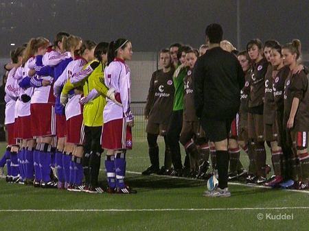 2011 02 10 - FC St. Pauli - HSVB1 - Begrüßung Das Derby FC St. Pauli - Hamburger SV