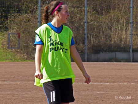 2011 04 02 - USC Paloma - HSV5 - Elli Fisahn Feierte ihre Premiere für die 5. Frauen: Elli Fisahn
