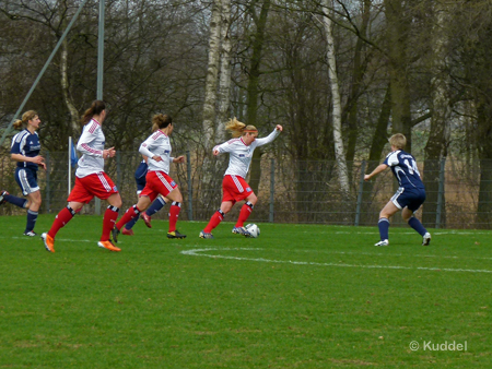 Imke Wübbenhorst nach dem Ballgewinn