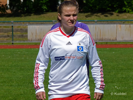 2011 05 01_TV Jahn Delmenhorst - HSV3_Lara Wolff Lara Wolff traf zum zwischenzeitlichen 0:2